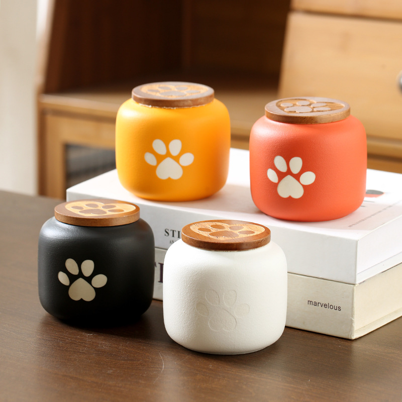 Ceramic pet cremation urn - Sealed storage box