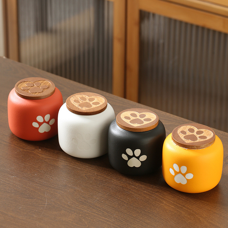 Ceramic pet cremation urn - Sealed storage box