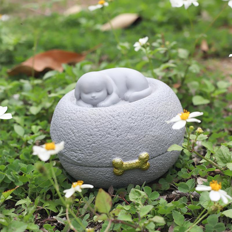 Resin Pet Urn Casket for Dog Cat Small Animal Ashes, Pet Memorial Funeral Decor Storage Jar