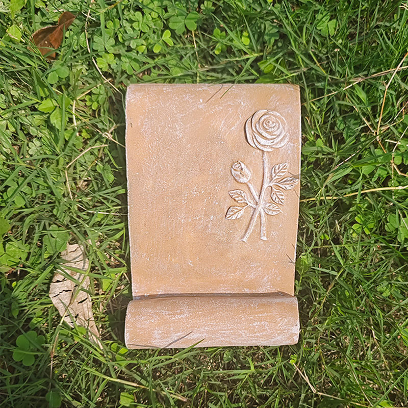 Book Style Resin Pet Grave Marker, Garden Memorial Decor for Dog Cat