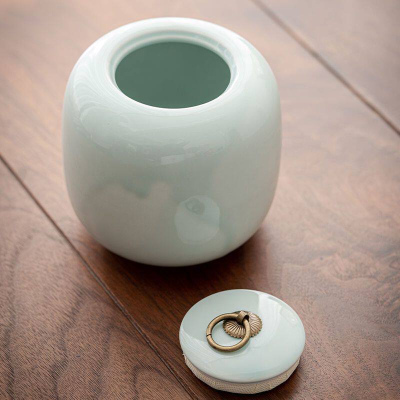 Goldfish-specific cremation container, large-sized pet moisture-proof container