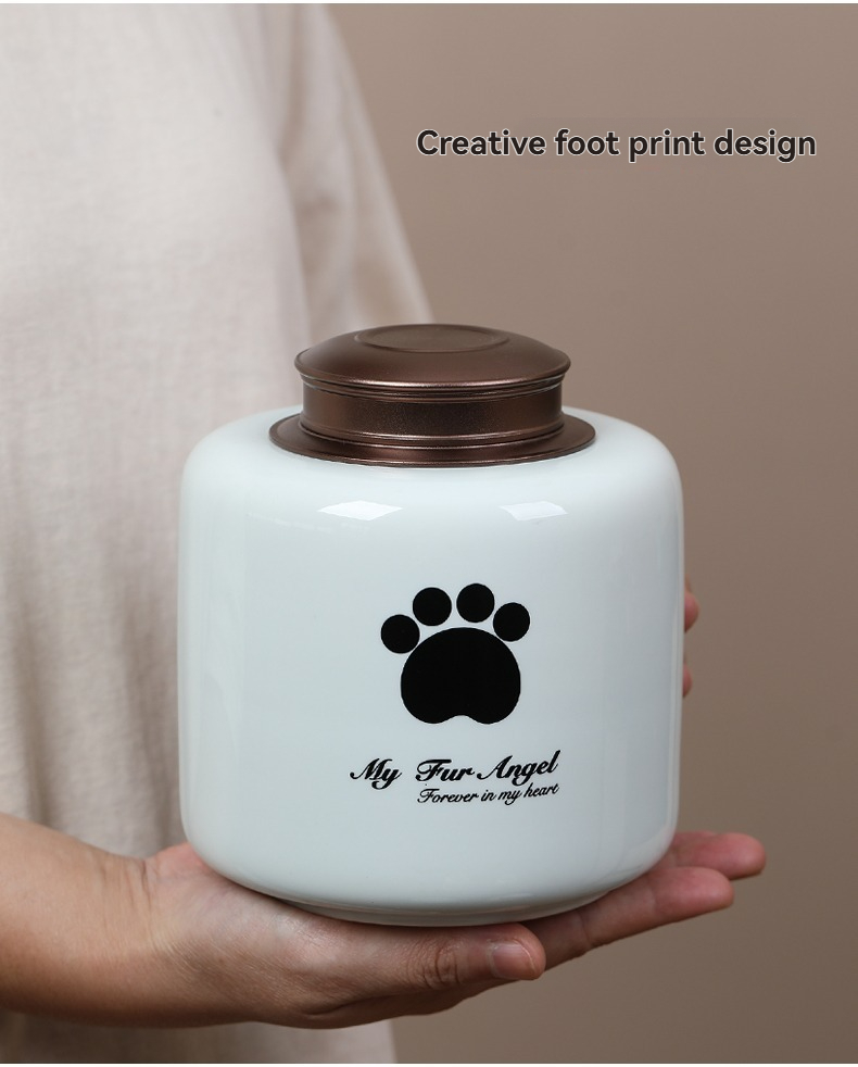 Metal lid ceramic urn with double-layer sealing