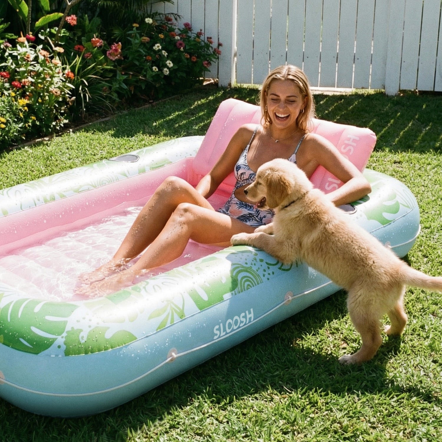 Inflatable sunbathing pool lounger, purple chasing flower pattern, 70 inches x 46 inches