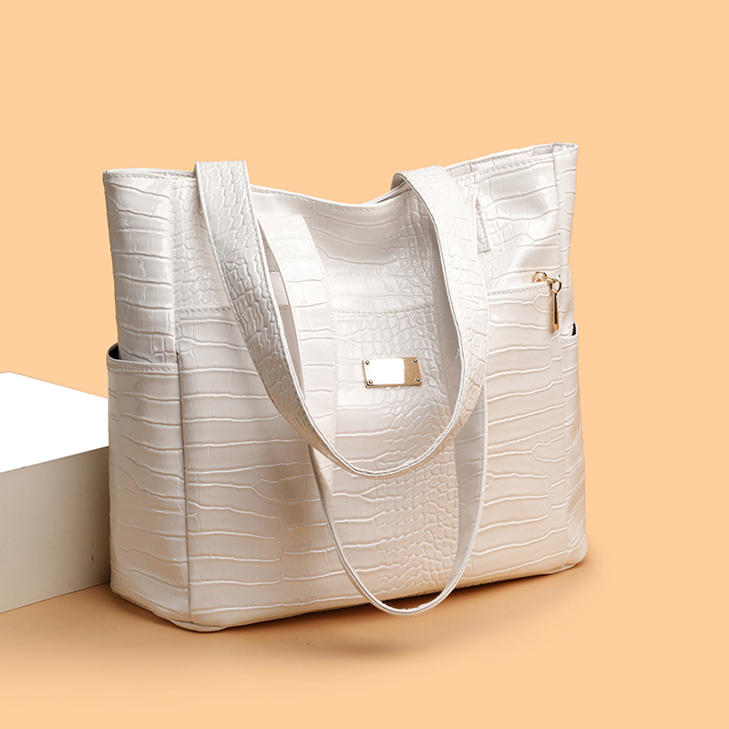 🏆Exclusive discounts for the Queen 49% OFF🔥Elegant Snakeskin PU Leather Tote Bag