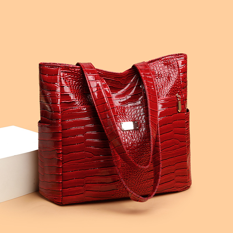 🏆Exclusive discounts for the Queen 49% OFF🔥Elegant Snakeskin PU Leather Tote Bag