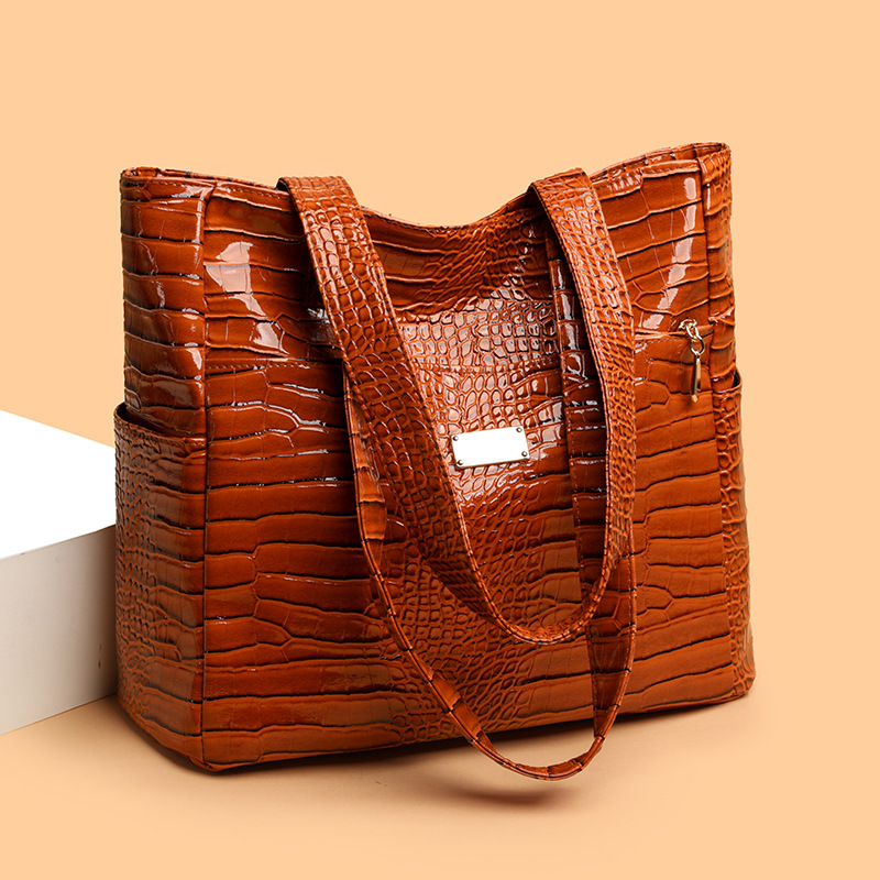 🏆Exclusive discounts for the Queen 49% OFF🔥Elegant Snakeskin PU Leather Tote Bag