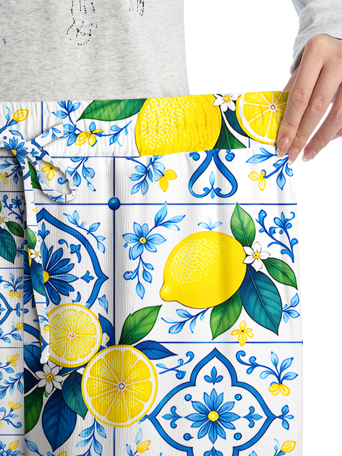 Mediterranean-style tiles with lemon patterns Summer Trousers