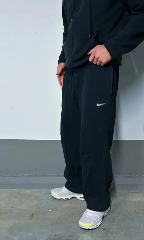 Black Nike Oversized Sweatpants