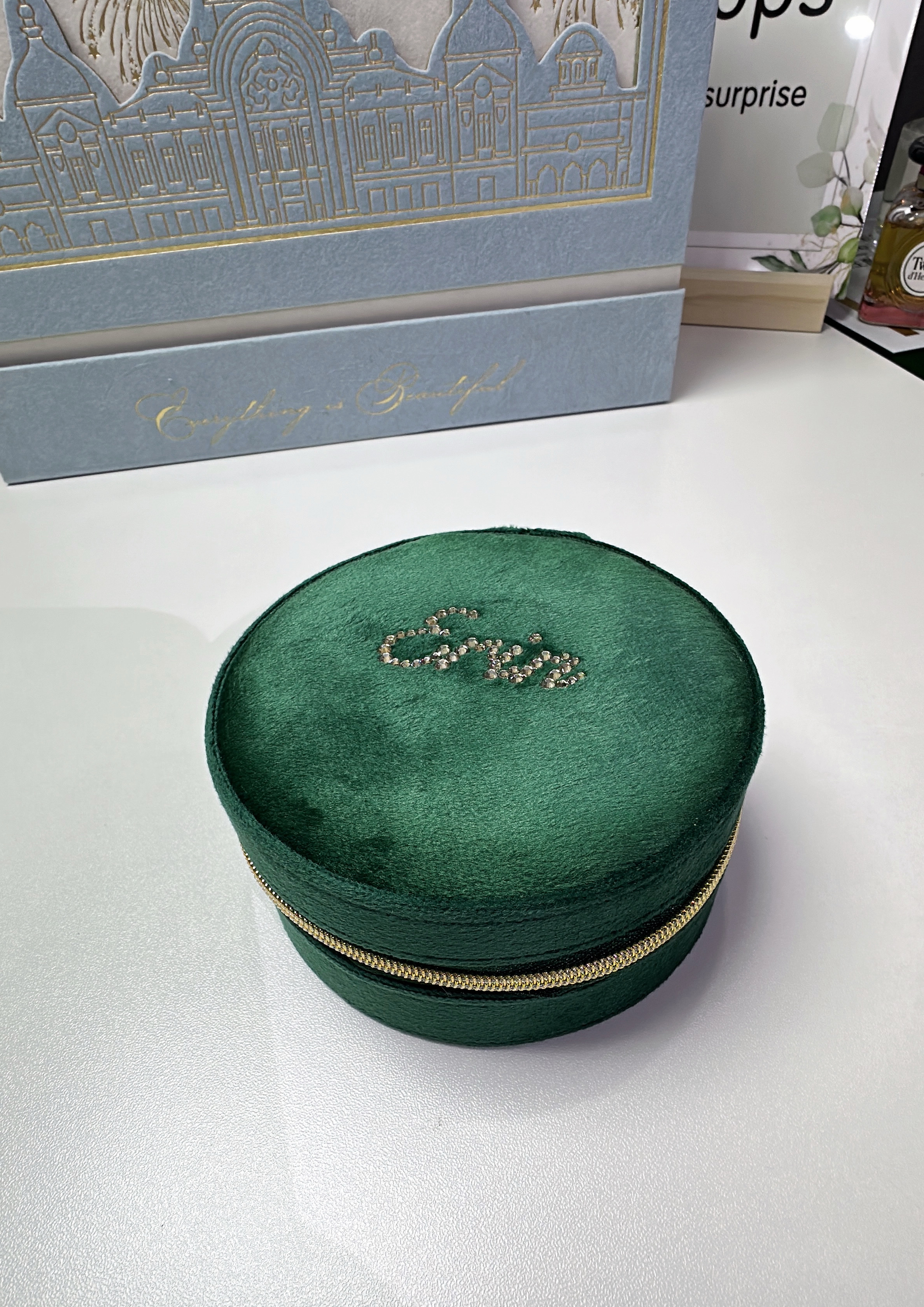 Jewelry box with customizable name