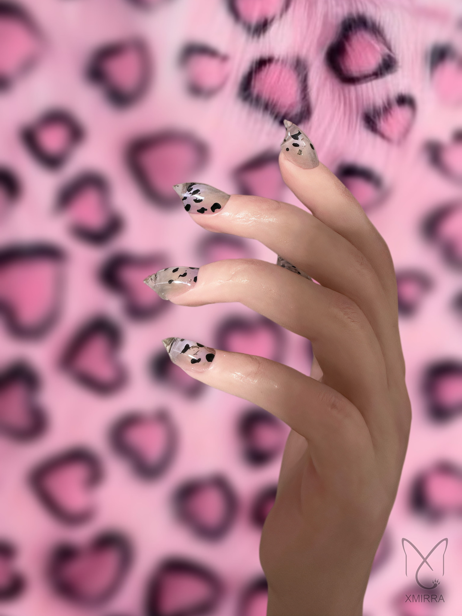 Milky Leopard Short Claws