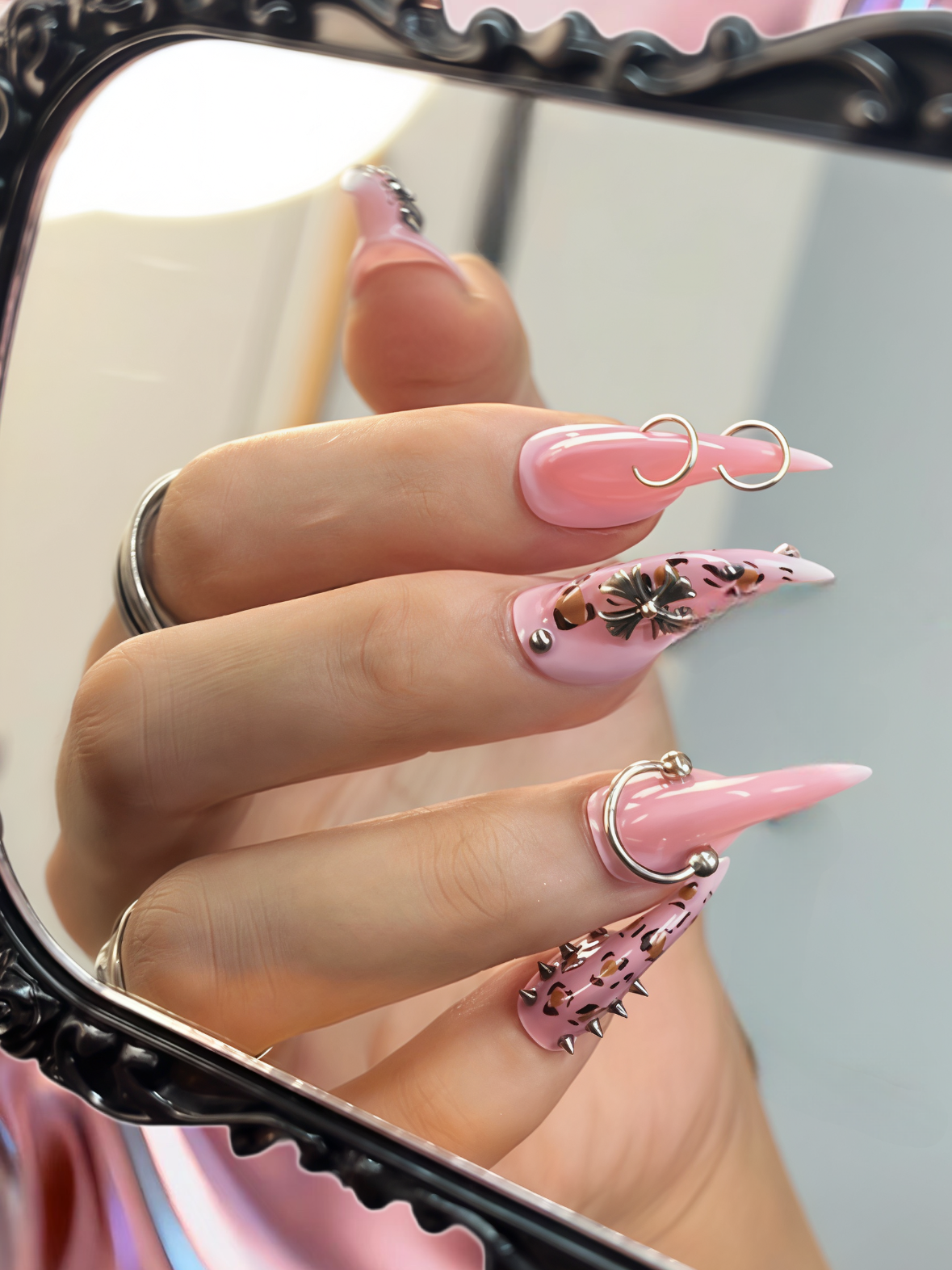 Studded Eagle 