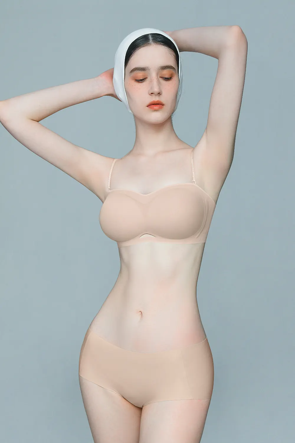 Strapless Invisible Multiway Small Chest Bras