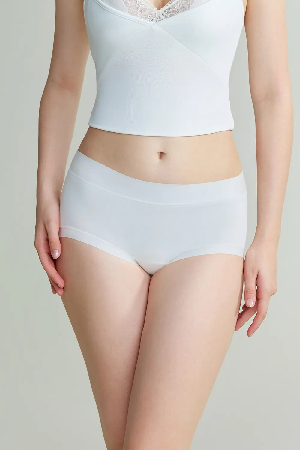 3Pcs/Lot Cotton Mid Waist No Ride Up Seamless Panties