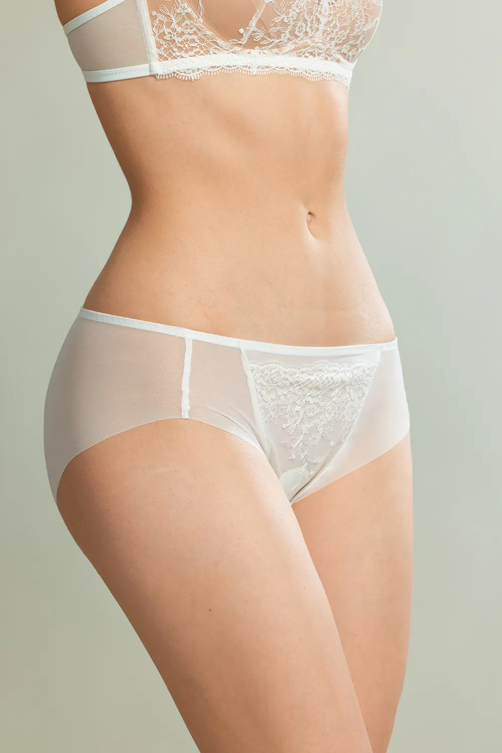 French Floral Embroidery Wireless Bra Sets