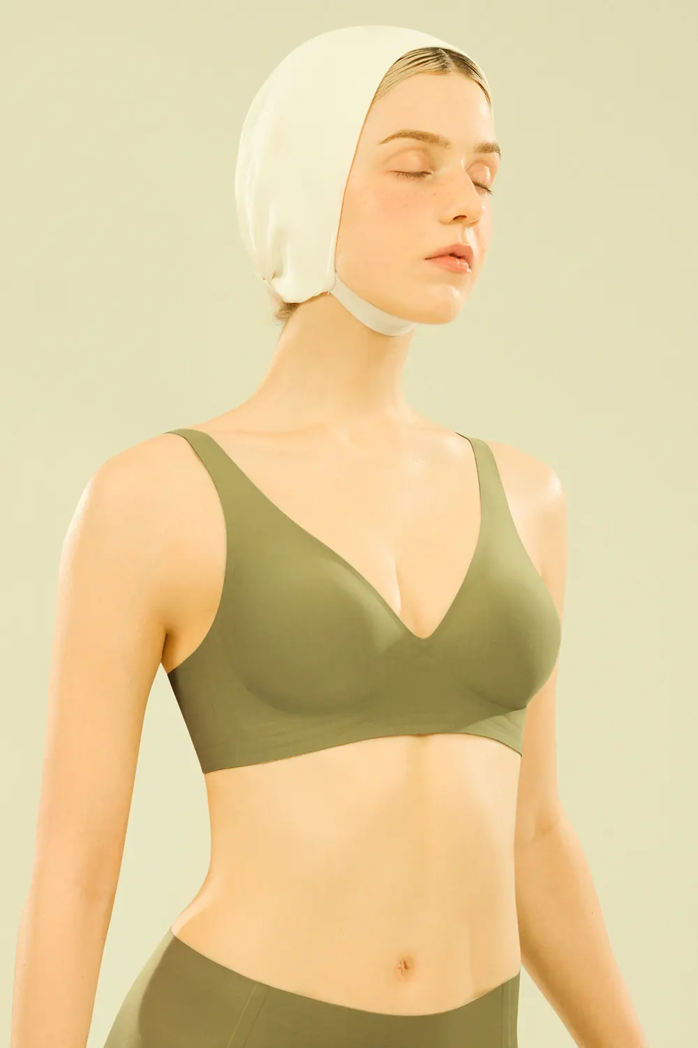 Plunge Wireless Seamless Invisible Push Up Small Chest Bra