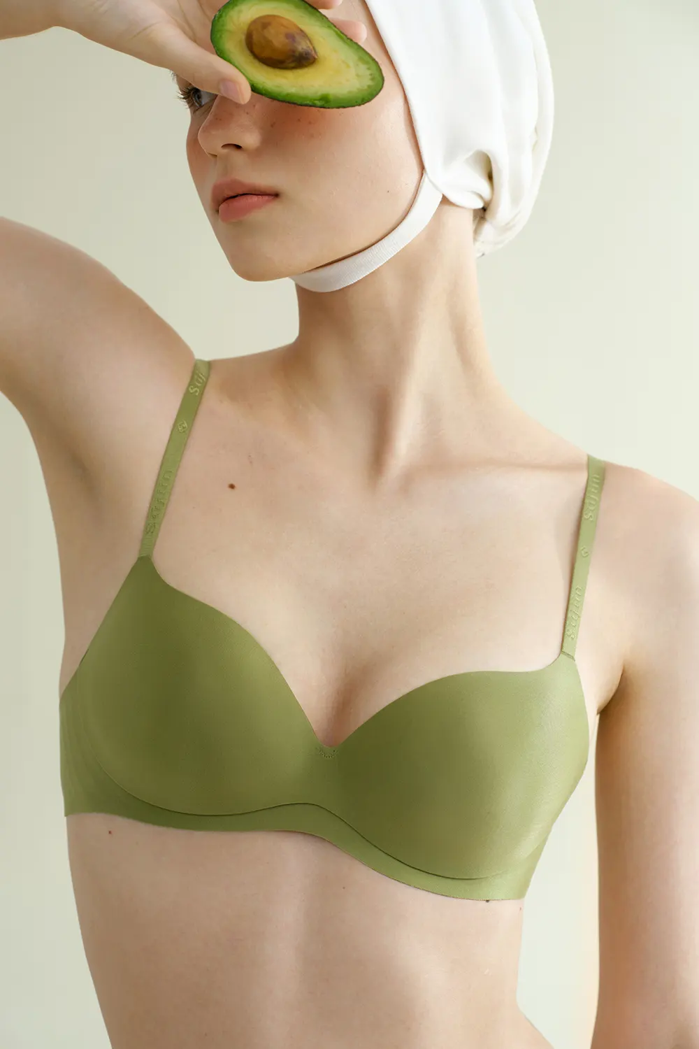 Plunge Seamless Push Up Small Chest Bra