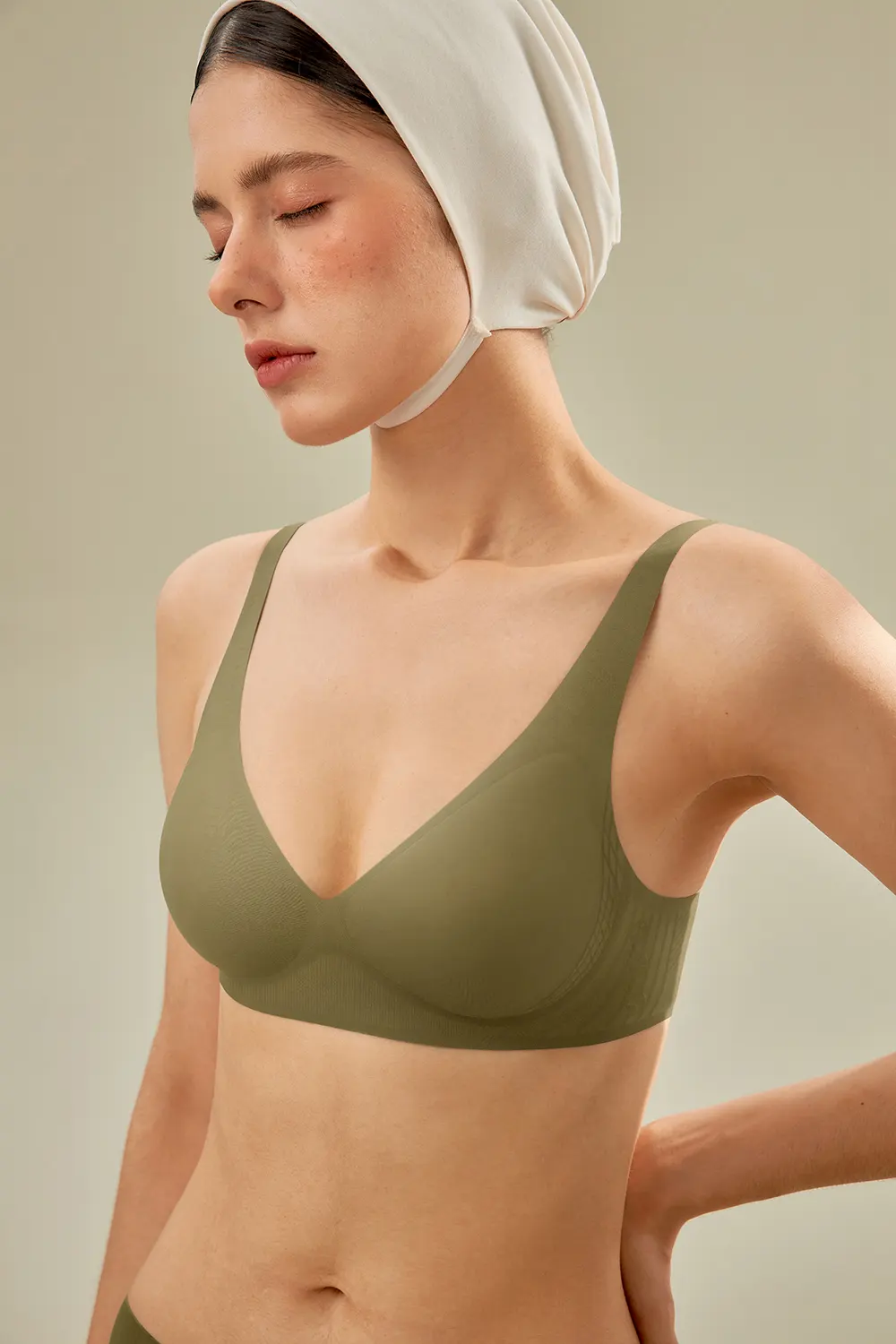 Smoothing Seamless Small Chest Bra