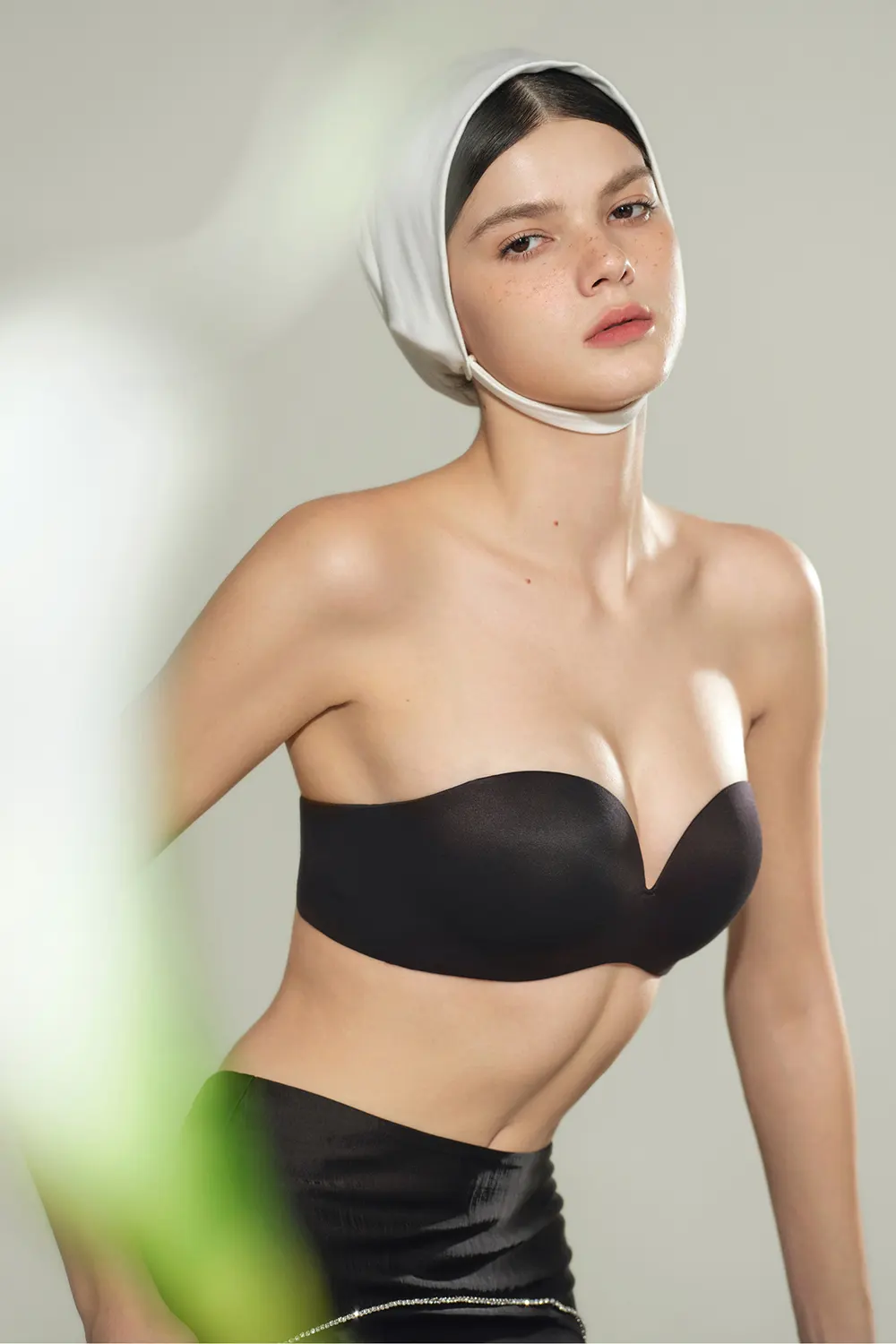 Seamless Wireless Strapless Invisible Bra