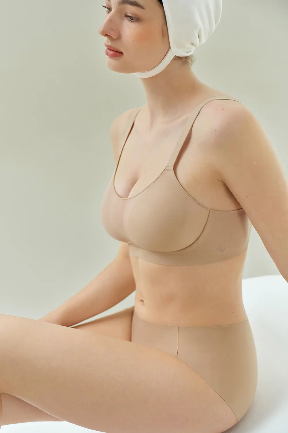 Plus Size Minimizer Bra