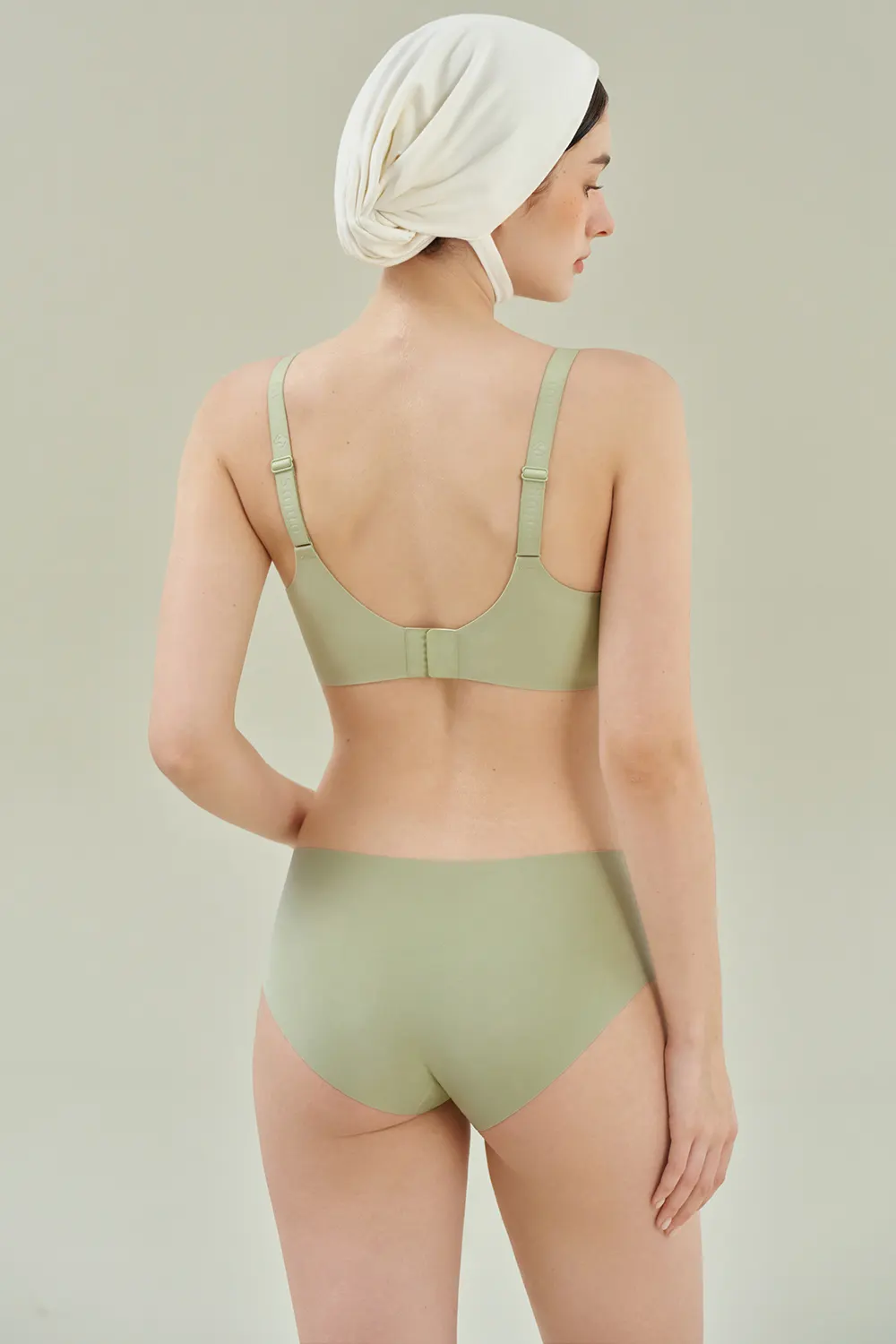 Plus Size Minimizer Bra