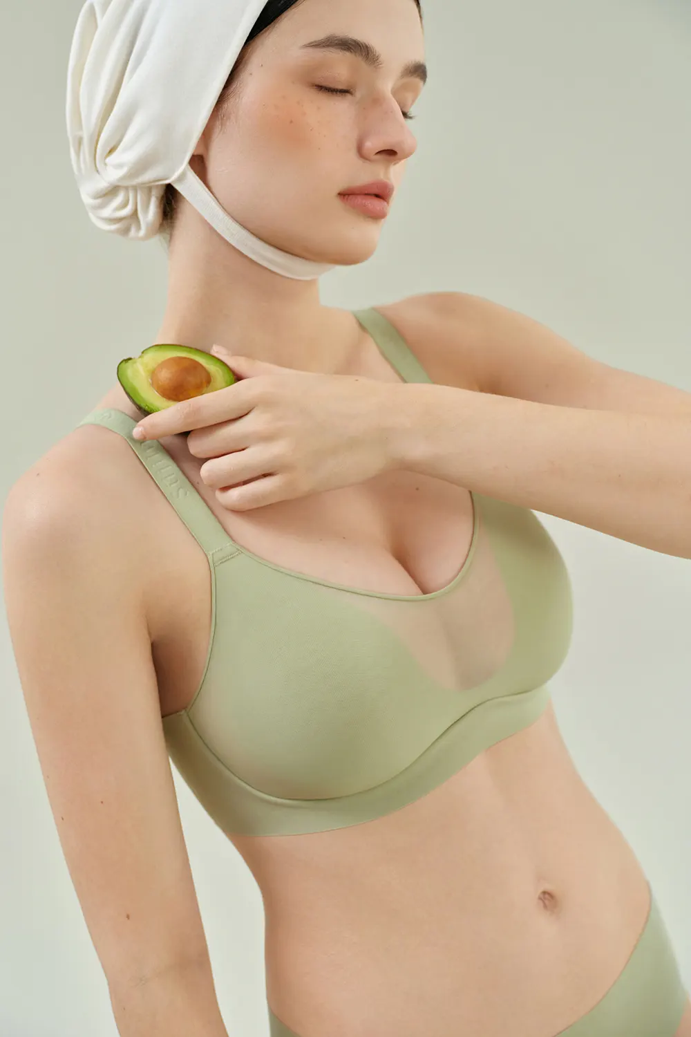 Plus Size Minimizer Bra