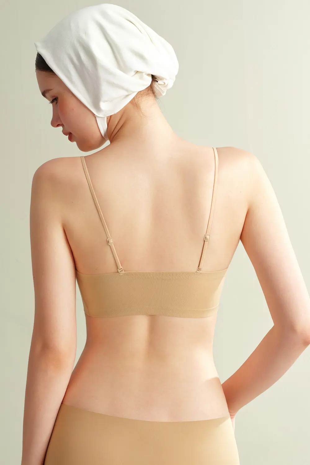 Seamless Wireless Padded Invisible Smooth Thin Tank Bra