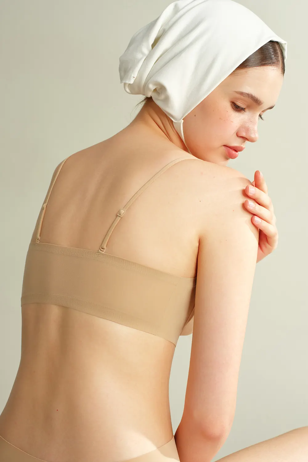 Seamless Wireless Padded Invisible Smooth Thin Tank Bra