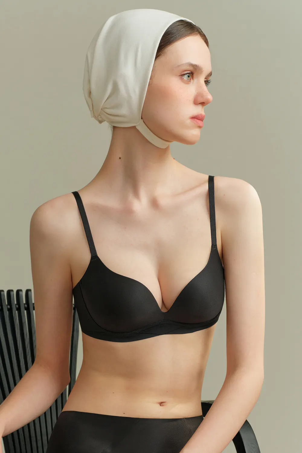 Seamless Push Up Plunge Wireless Small Chest Bra