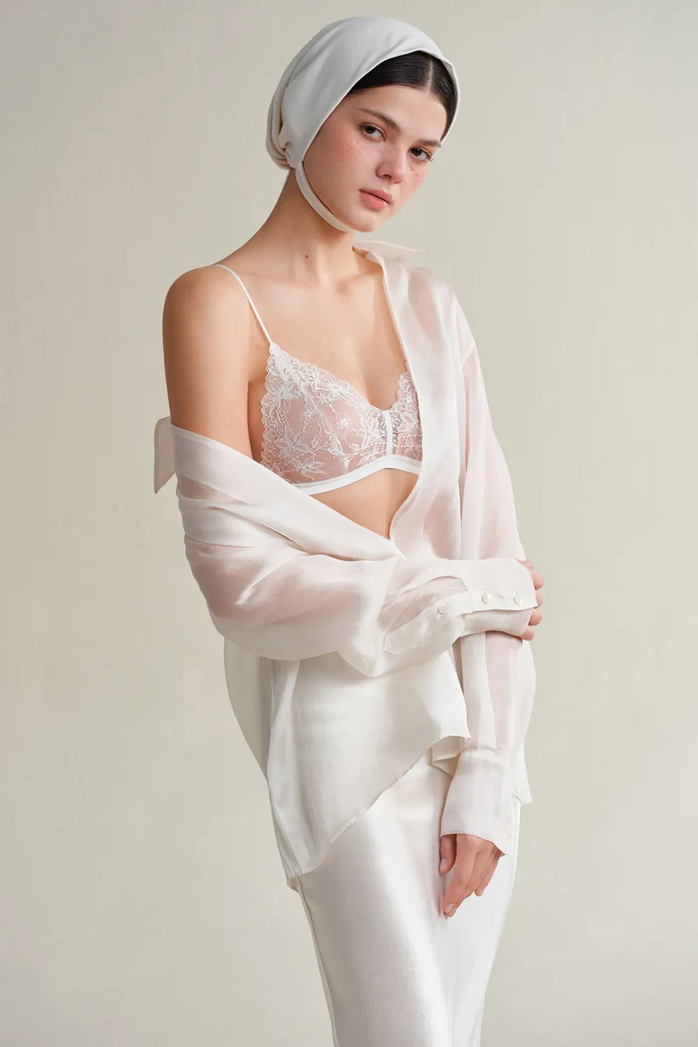 Sexy Lace Triangle Cup  Backless Wireless Ultra-Thin Romantic French Bra