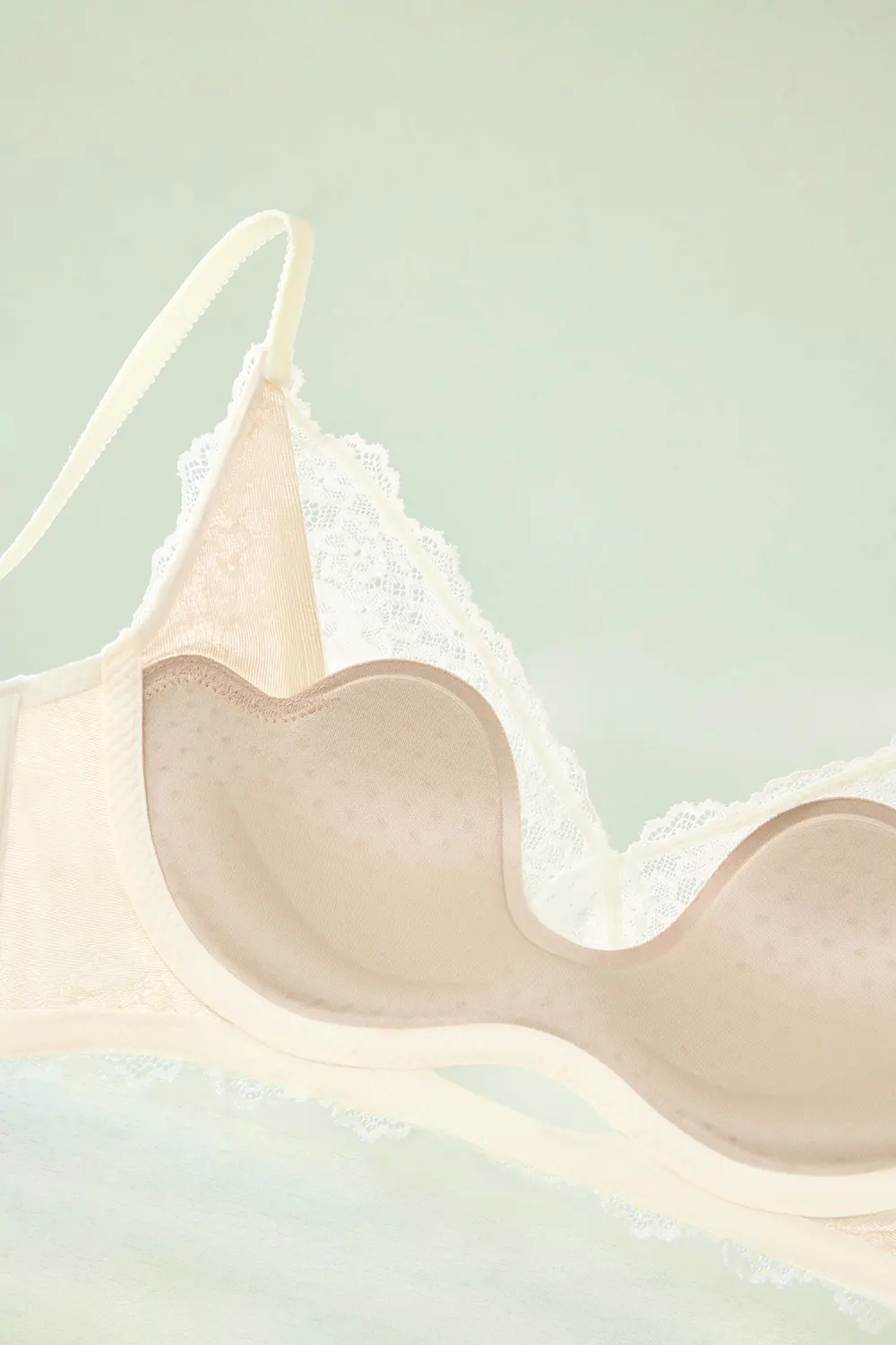 Sweet French Lace Lingerie Set