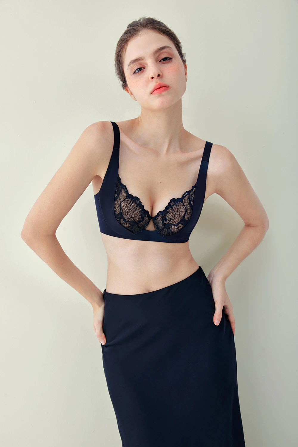 Lace Plunge  Deep V Lift Supportive Wireless Bra