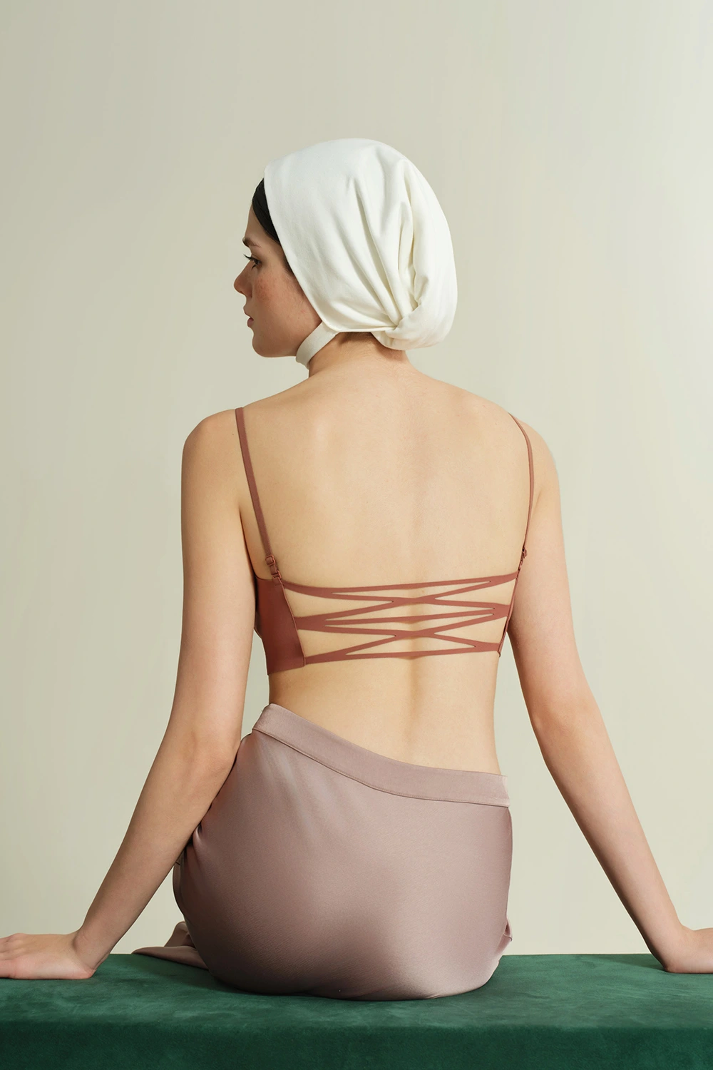 Plunge No Underwire Mesh Spliced Backless Small Breasts Bra