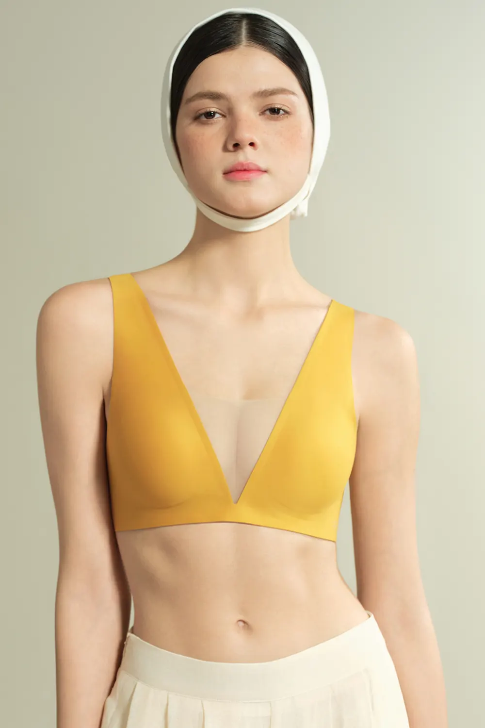 French Wireless Seamless Plung Deep V Mesh Bra