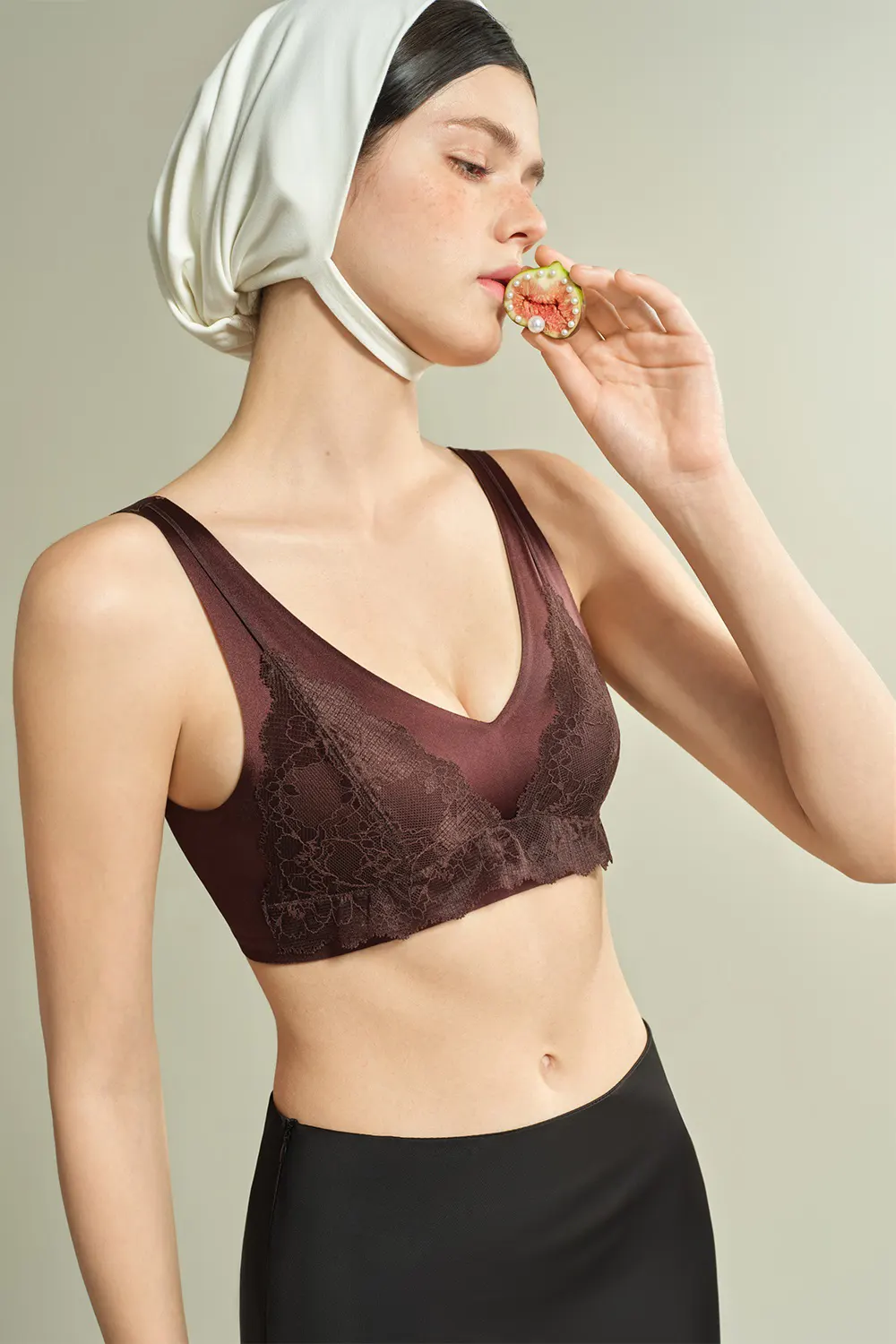 Lace Satin Wireless Plunge Bra