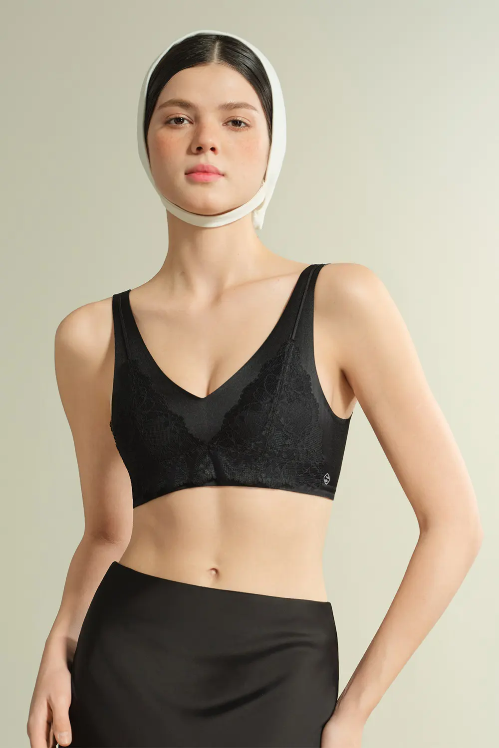 Lace Satin Wireless Plunge Bra