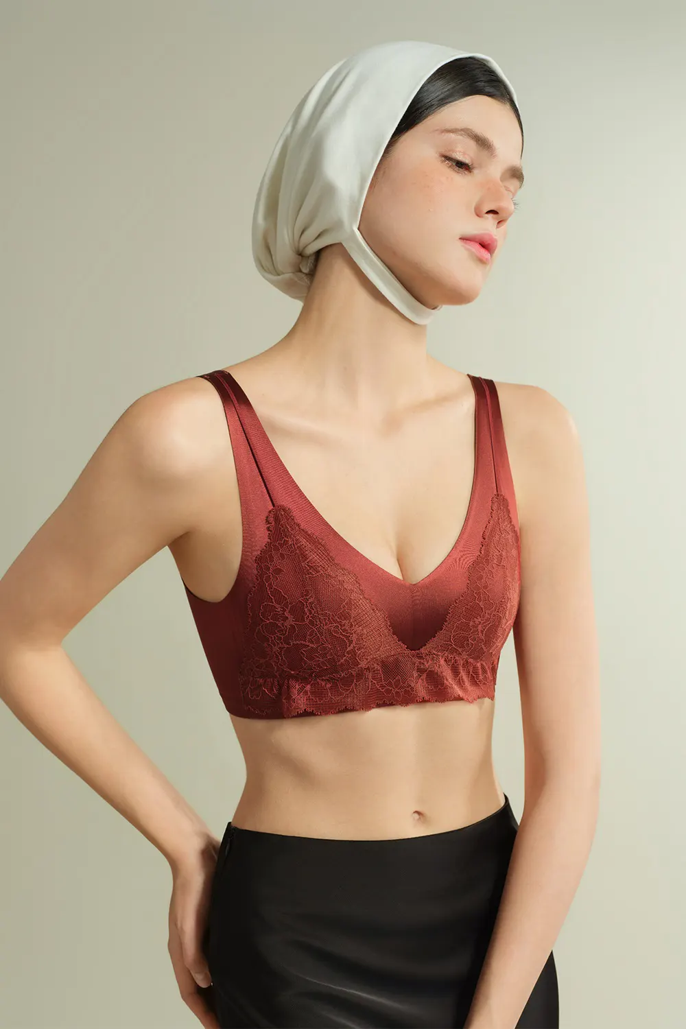 Lace Satin Wireless Plunge Bra
