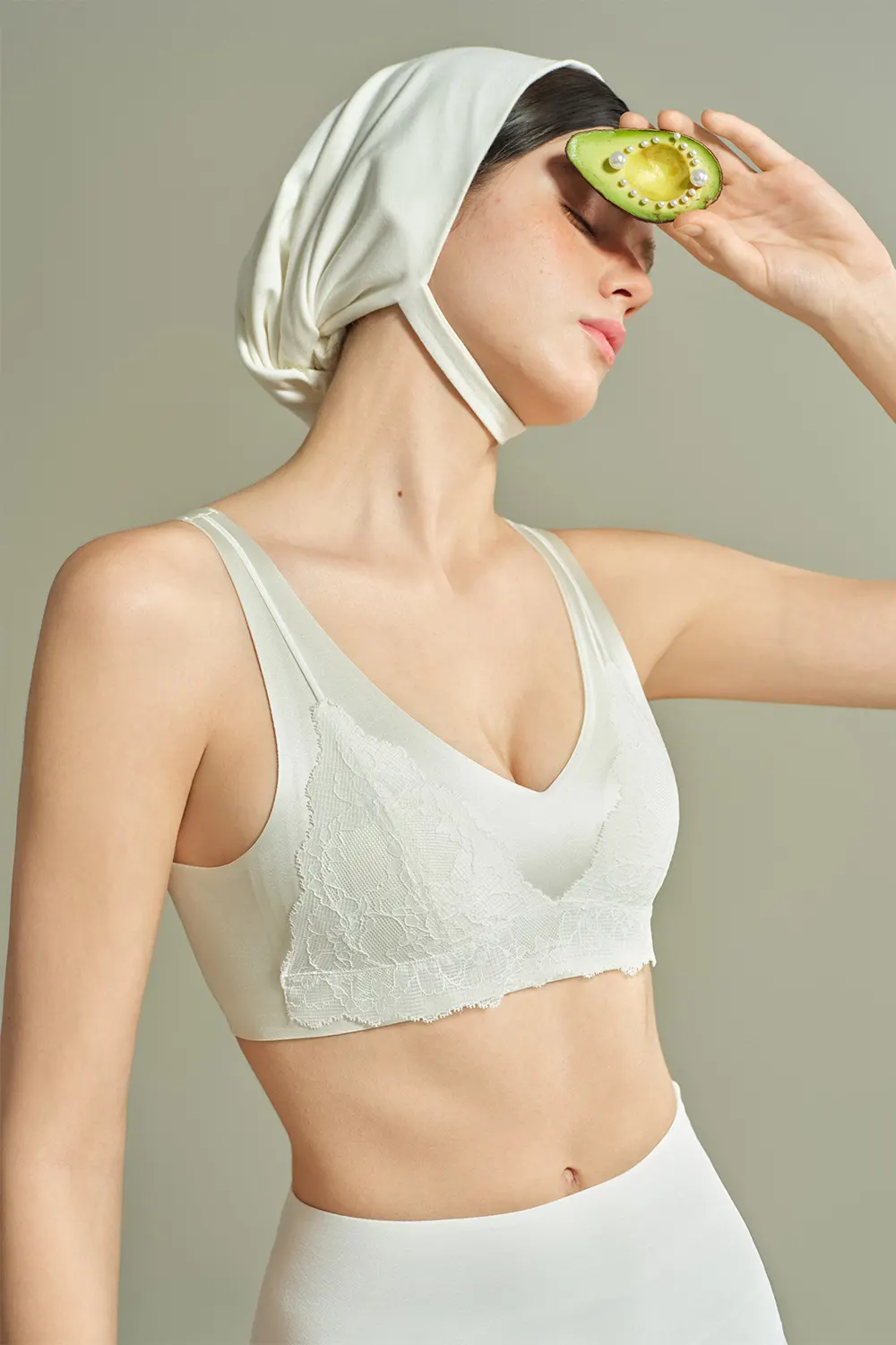 Lace Satin Wireless Plunge Bra