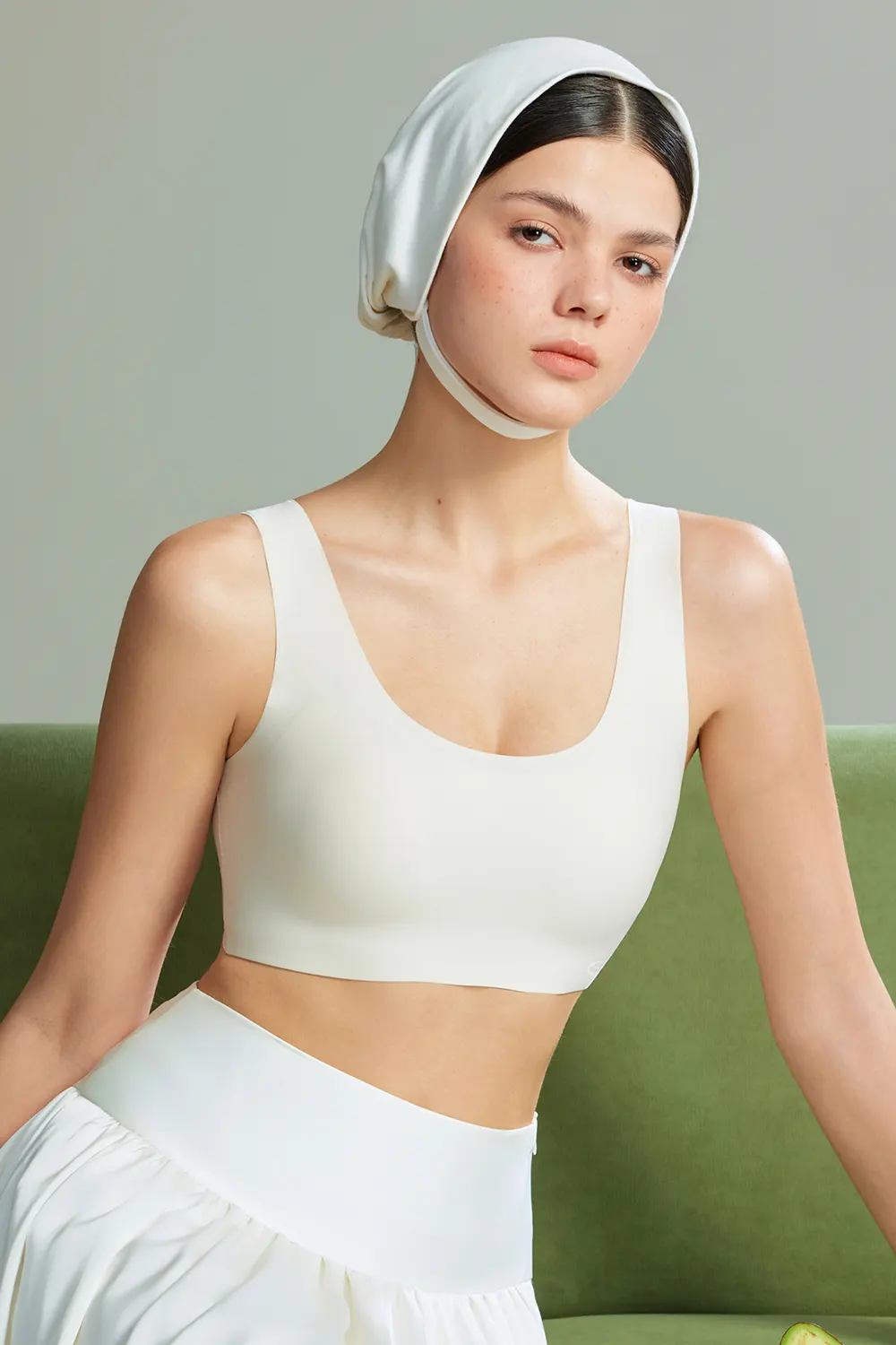 Plus Size Seamless Minimizer Tank Bra