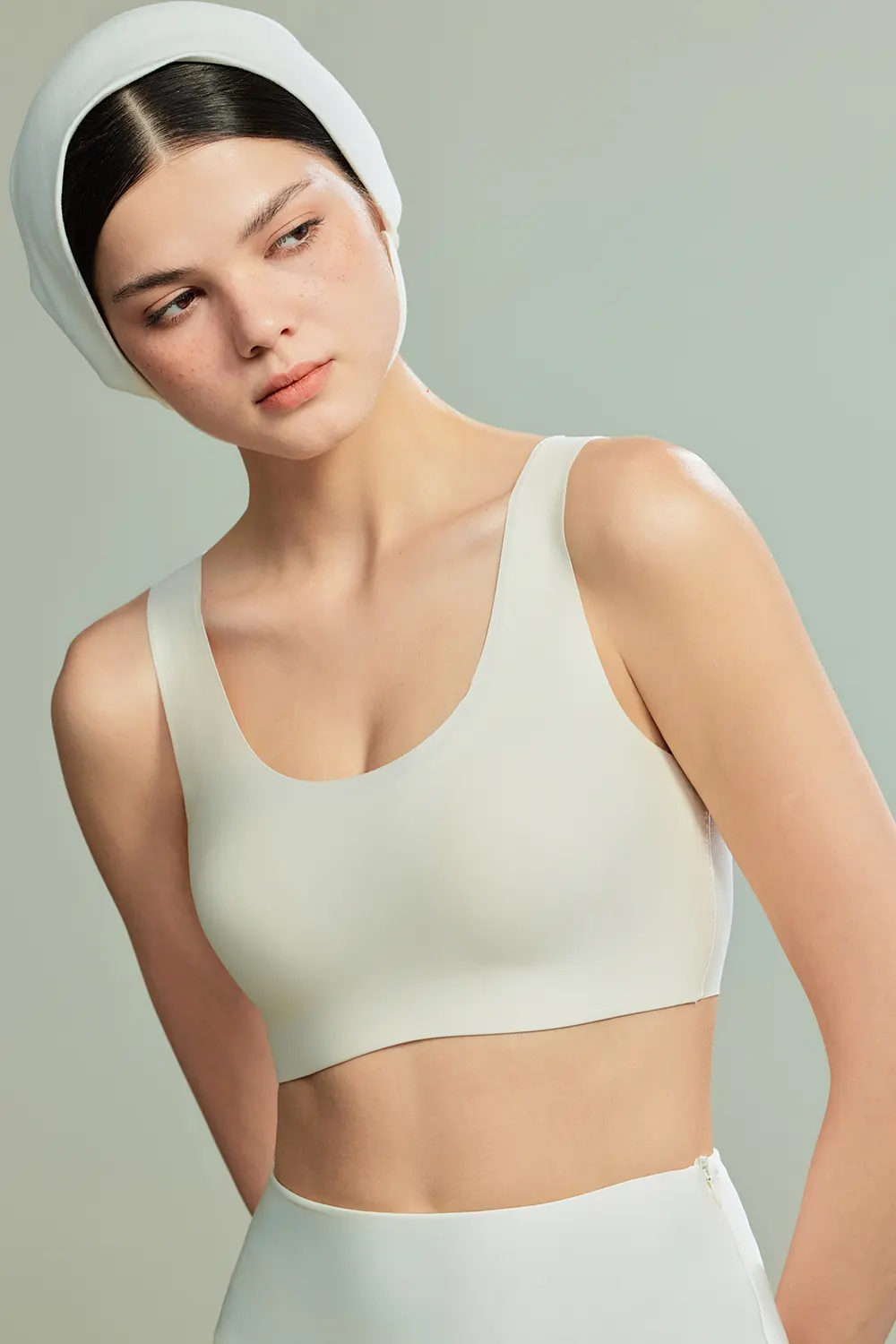 Plus Size Seamless Minimizer Tank Bra