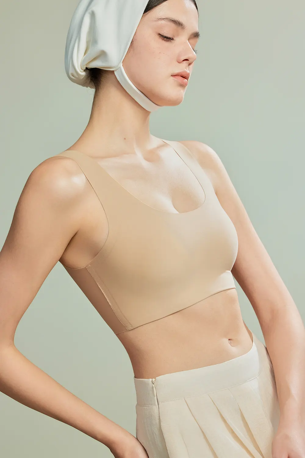 Plus Size Seamless Minimizer Tank Bra