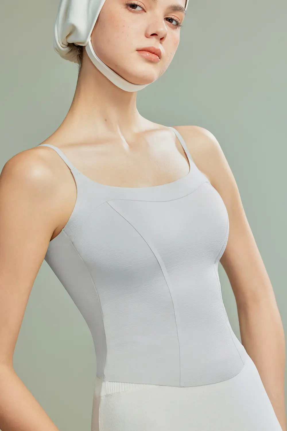 U Neck Slimming Padded Built-in Bra Cami Tops