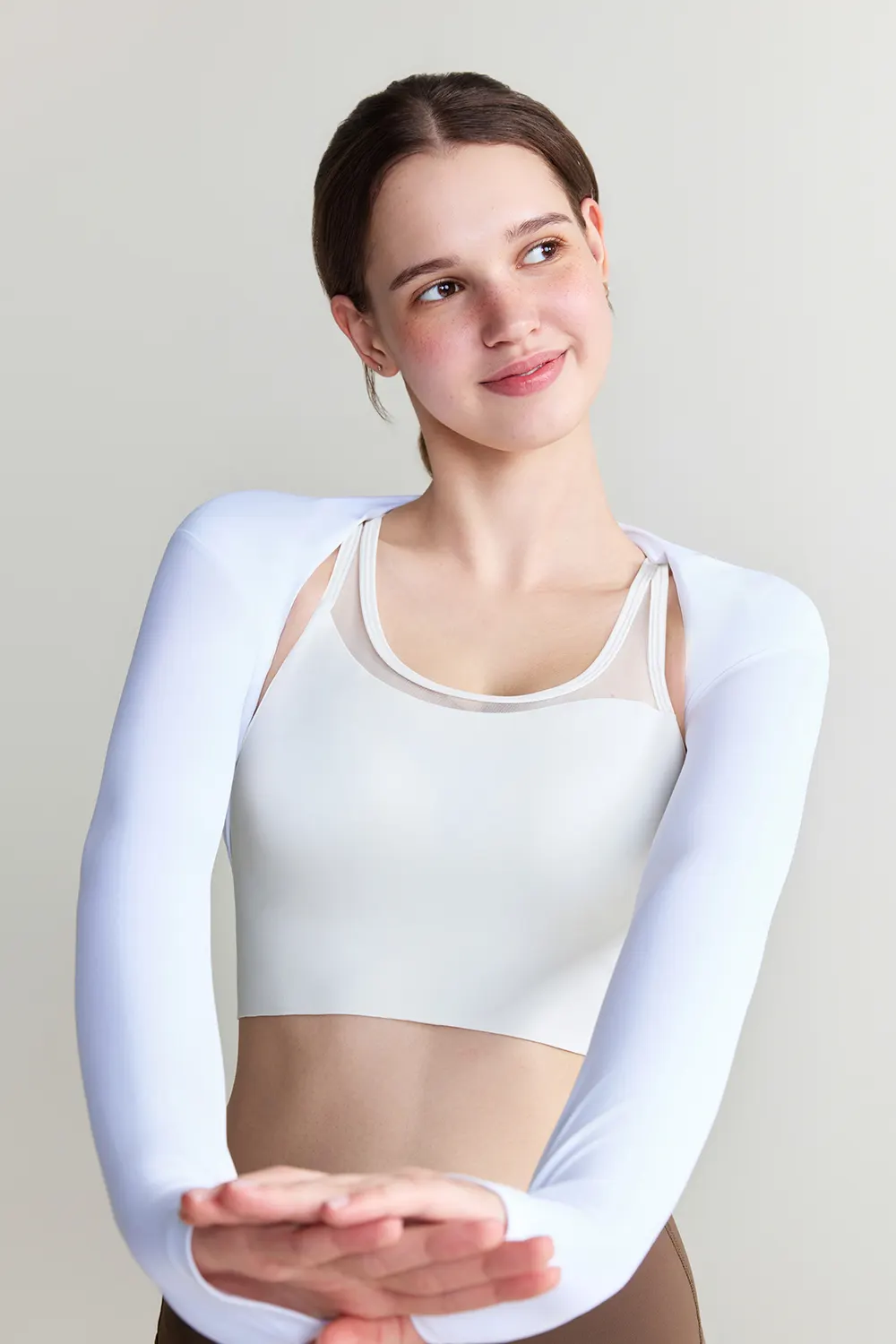 Medium Impact Crisscross Back Mesh Sports Bra