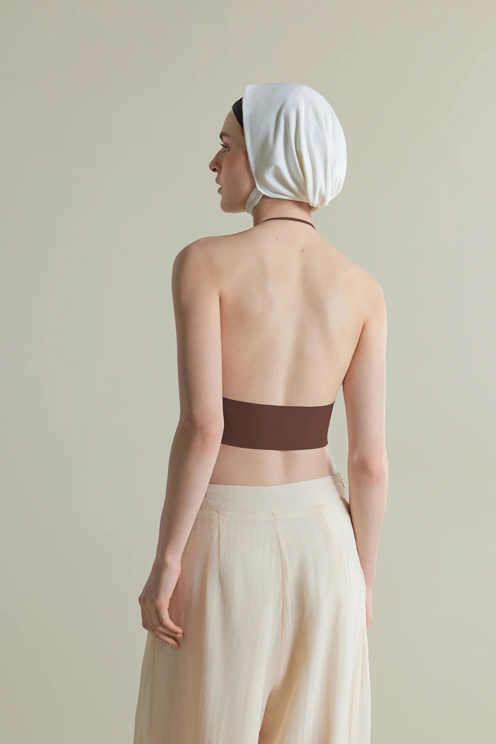 Seamless U-shaped Low Neck Tank Bras
