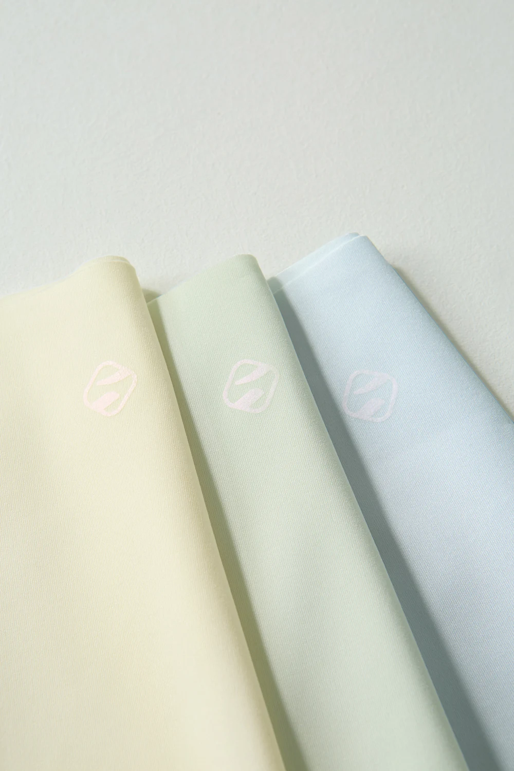 Seamless Mid Waist Invisibles Comfortable Breathable Panties