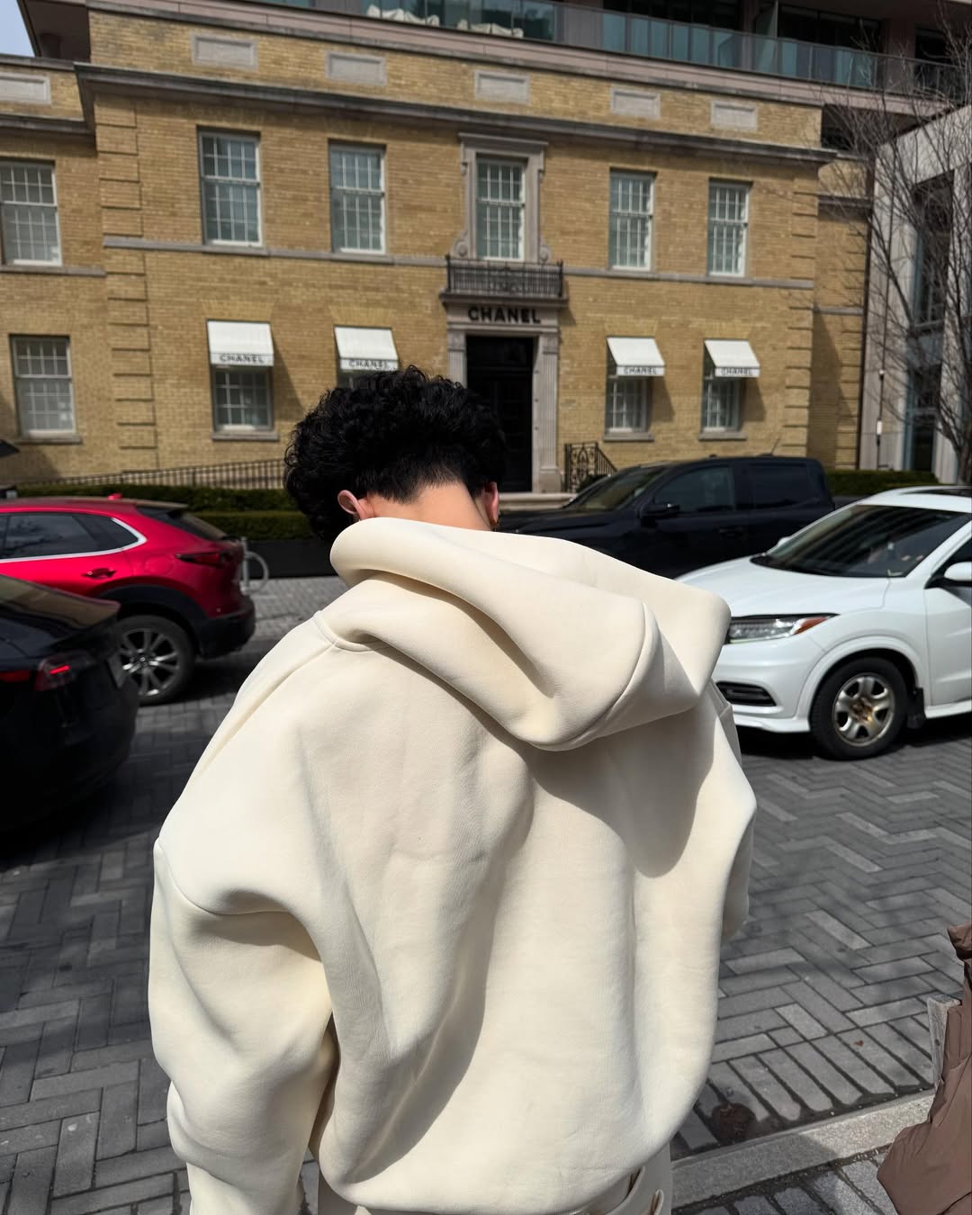 610 GSM MONOCHROME ZIPPED HOODIE