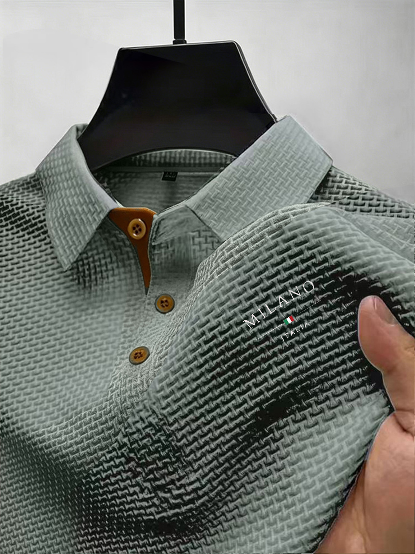 Herren Geometrisch Texturiertes Polo-Shirt – schnelltrocknend, atmungsaktiv, Slim Fit, Buchstabenmuster für Sommersport & Freizeit --- Kaufen Sie 2 und sichern Sie sich 15% Rabatt & kostenfreien Versand!