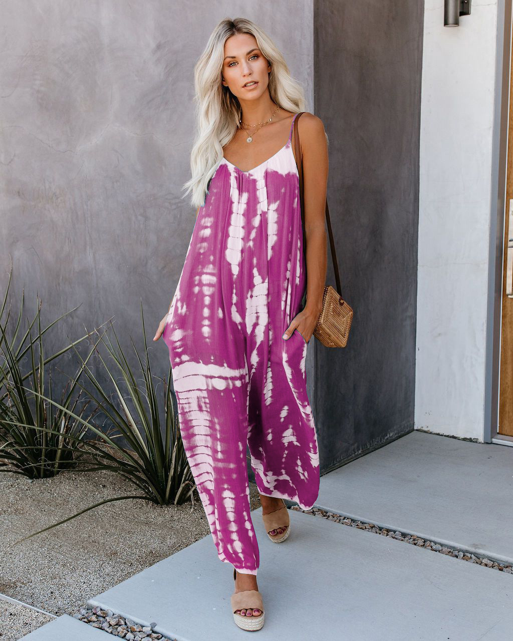 🌞 Damen Batik-Jumpsuit mit Spaghettiträgern – Weites Bein, locker & sommerlich 👗
