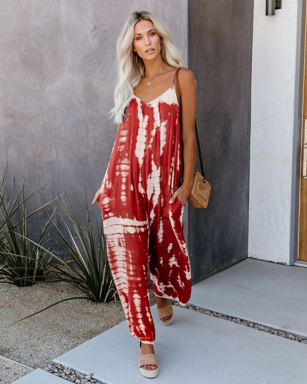 🌞 Damen Batik-Jumpsuit mit Spaghettiträgern – Weites Bein, locker & sommerlich 👗