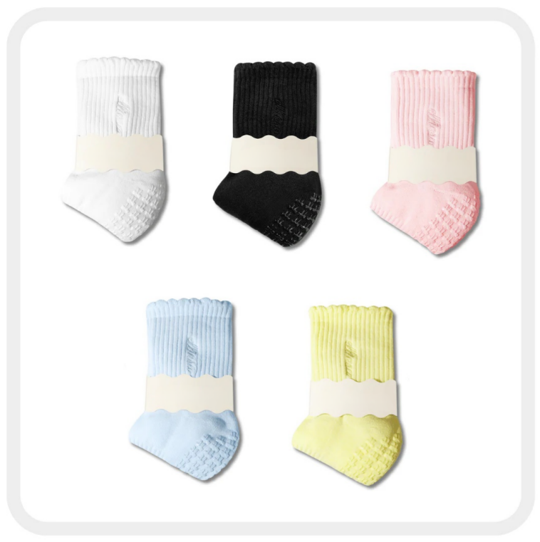 Pilates Socks Standard Grip Socks - 5 Pairs Of Mixed Styles - Black/White/Pink/Blue/Yellow