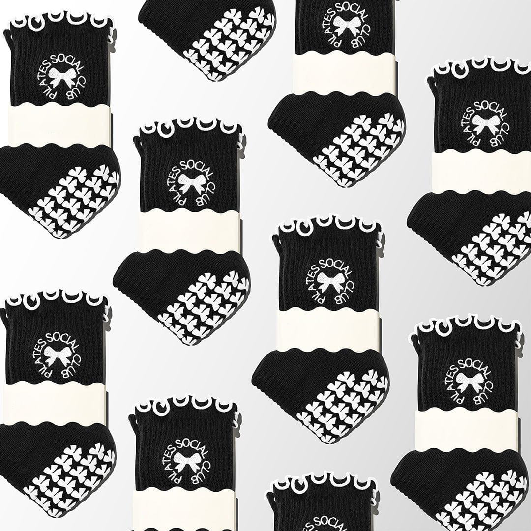 Pilates Socks Standard Grip Socks - Pilates Social Club